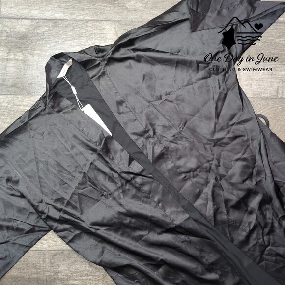 2inrobes Short Silky Robe Size XL - Picture 3 of 5